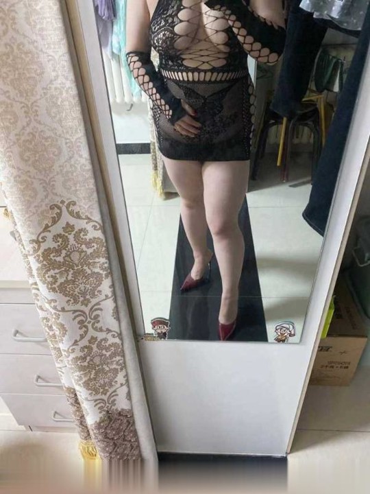 大胸坦克..
