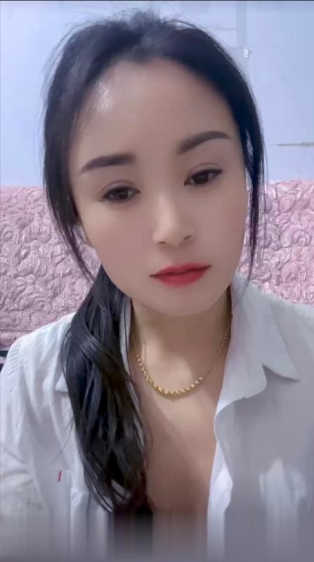 开福区燕燕.