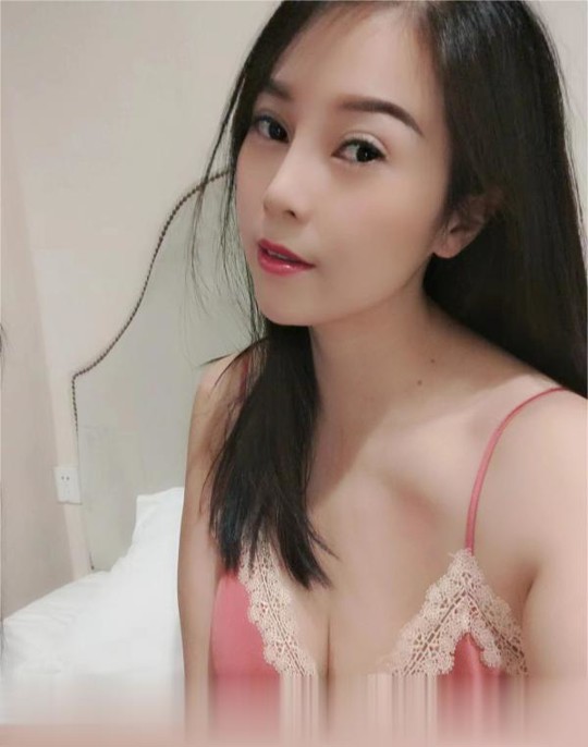 成都美胸少妇雪梨