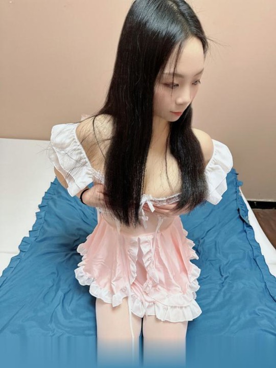 津南小姐姐.