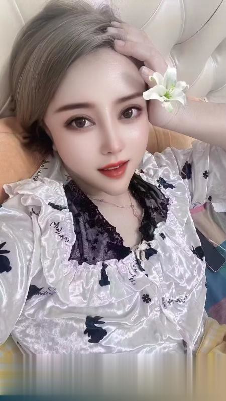 东丽二嫂子.