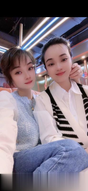 服务系姐妹.