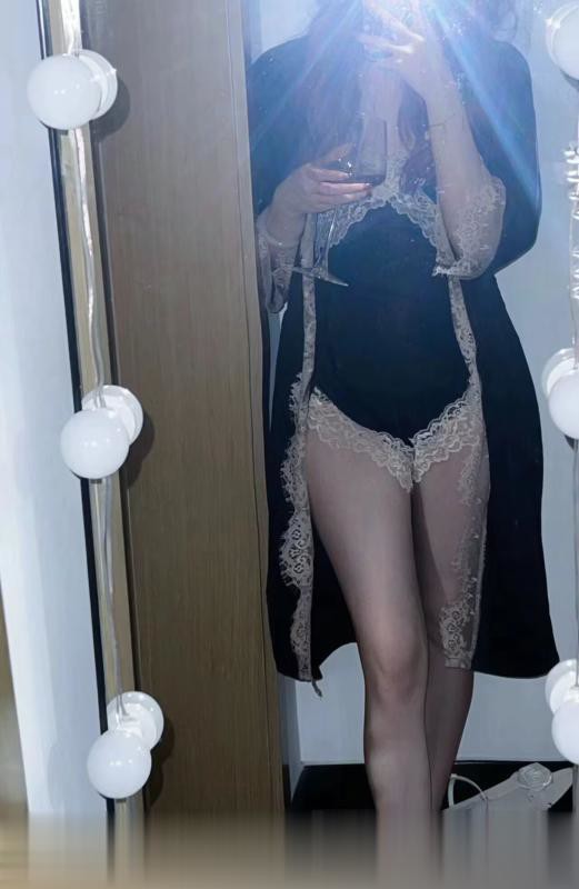 肥臀服务少妇
