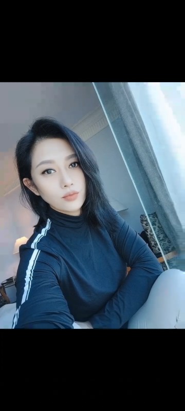 高冷气质少妇