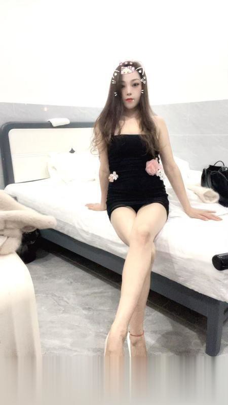轻熟御姐乐乐