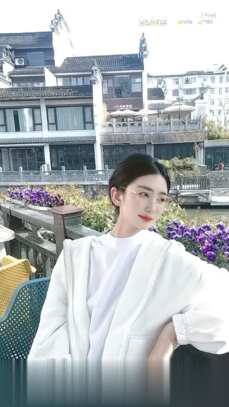 美少妇安娜.