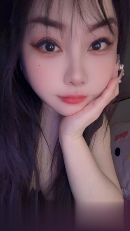 南门大胸妹子
