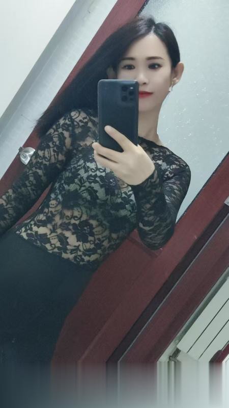 苗条活好骚妇