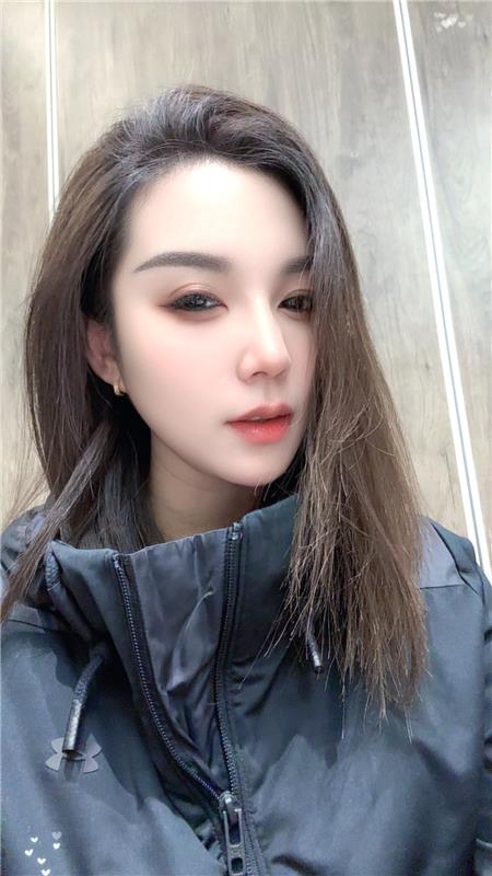 大红场兼职妹子