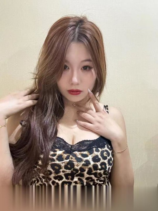 颜值大奶佳佳