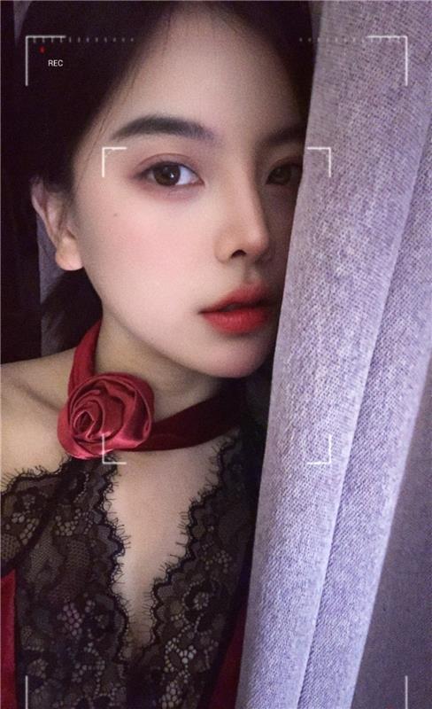 颜值御姐笑笑
