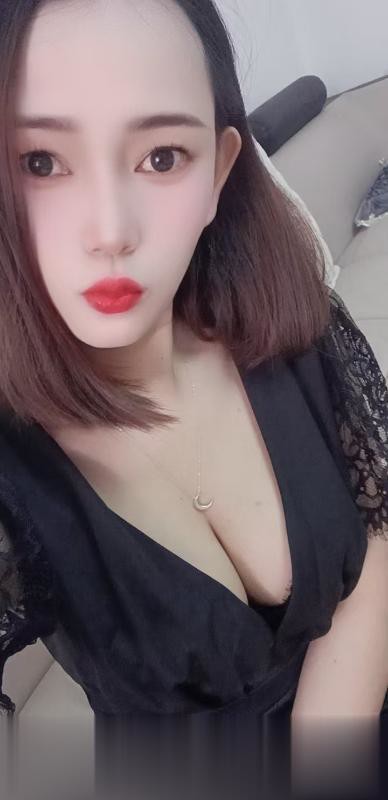 打桩风骚人妻