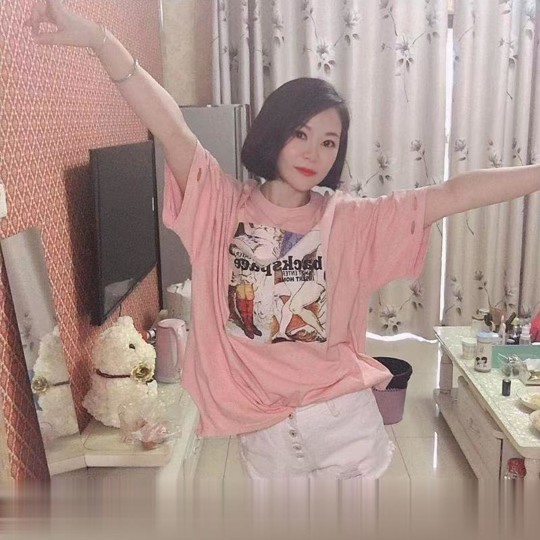 体育场小白白