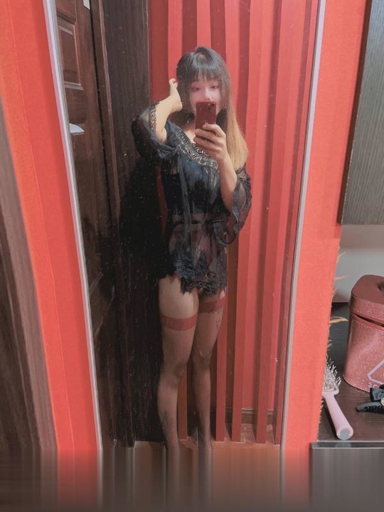 少妇香香..