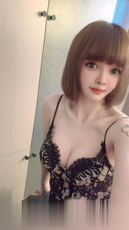 白云小小..