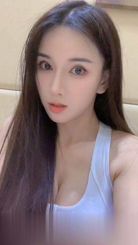 丰满翘臀薇薇