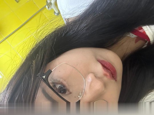 嫩妹小九..