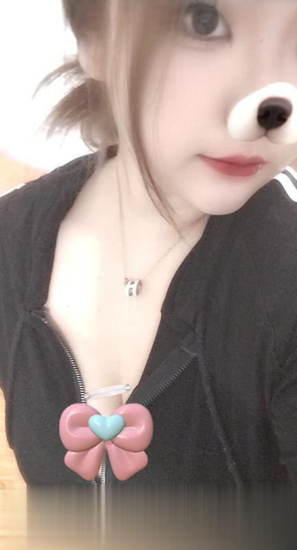 大奶嫩妹瑶瑶