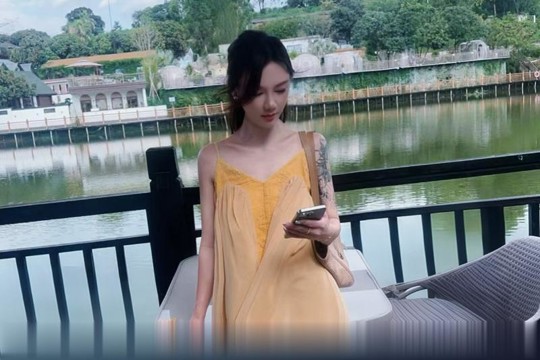 诱惑的铭铭.