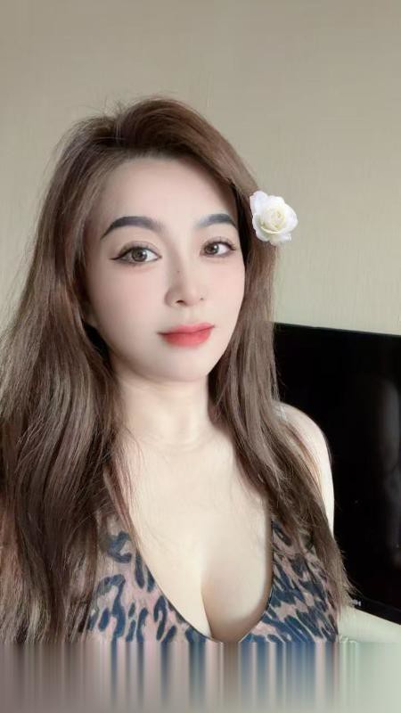 东北lili老师
