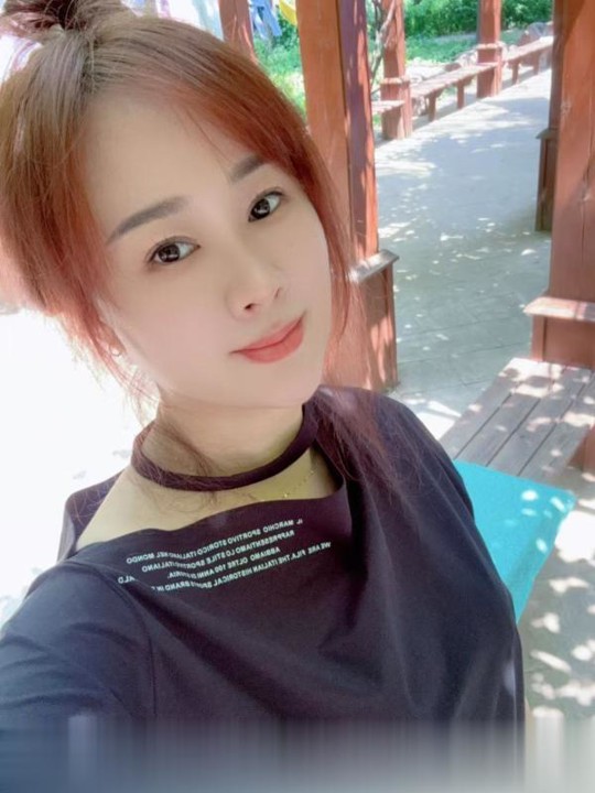 超级骚的少妇