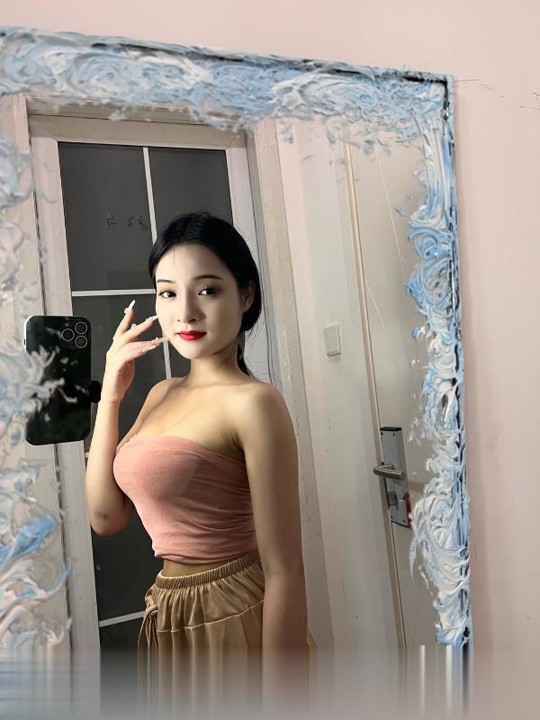 浦东瑶妹妹.