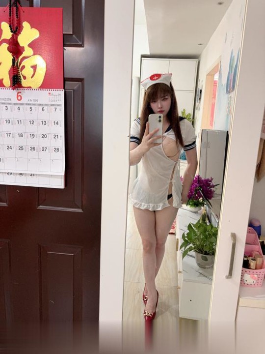 服务系小姐姐