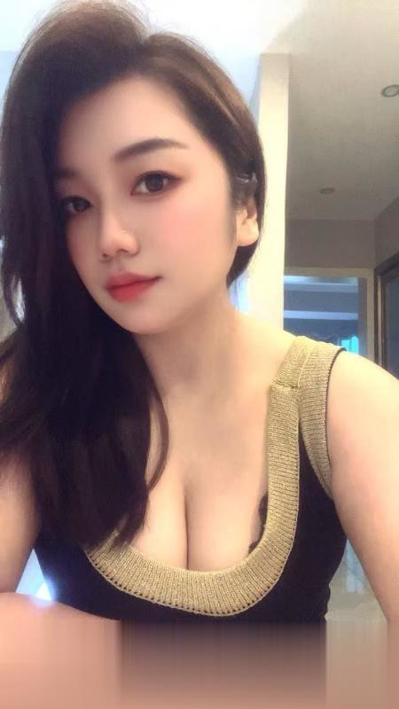 福田大奶颖儿