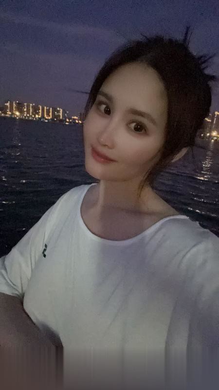 吴中咪咪..
