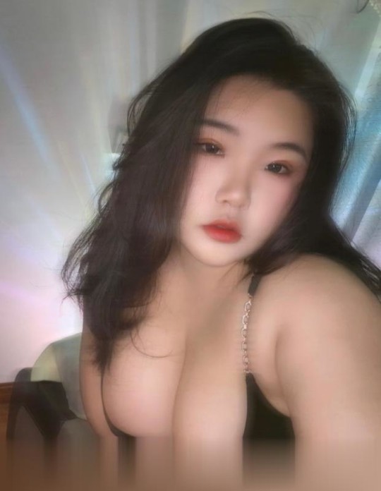 昆山大奶小妹
