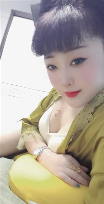 浦东新区美女妇