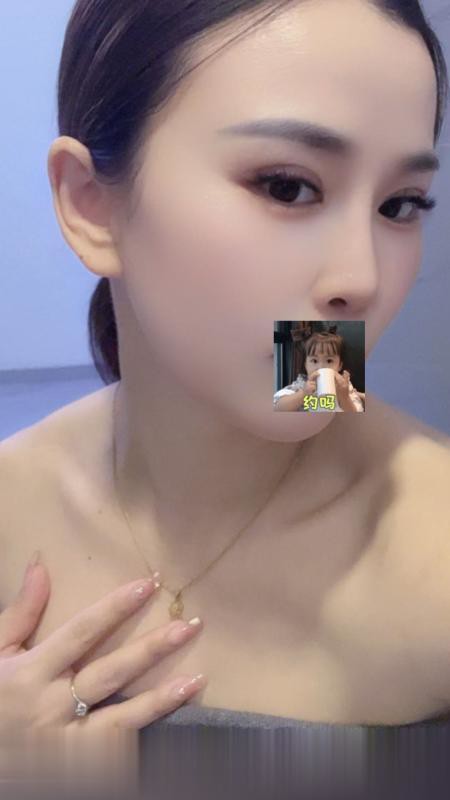 临平喷水娃.