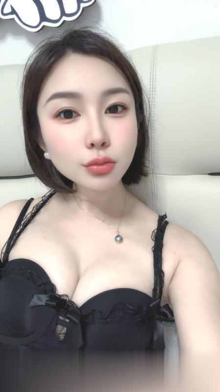 白云尤物朵朵