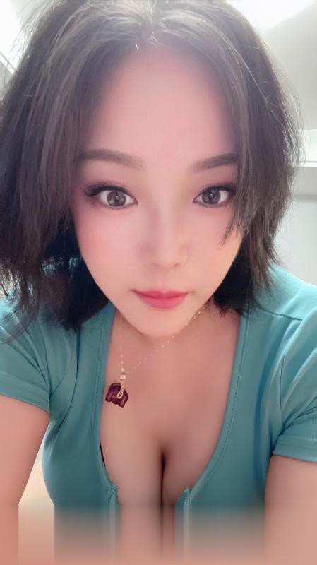 大奶少妇琳琳