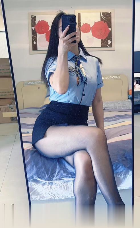 湖塘少妇心怡