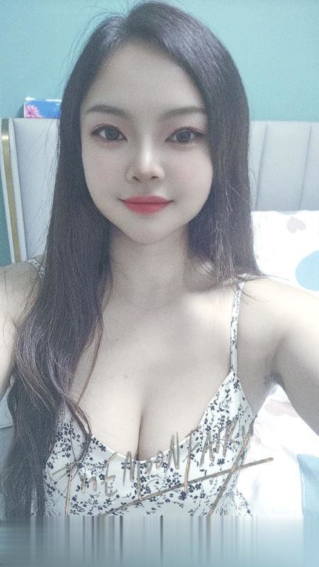 骚浪妹子初夏