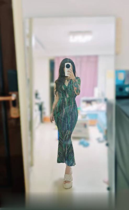 纹身大美妞.