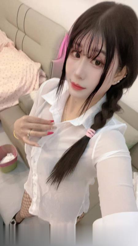 丝袜艳艳老师