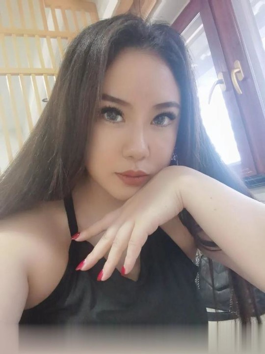 出击少妇莹儿