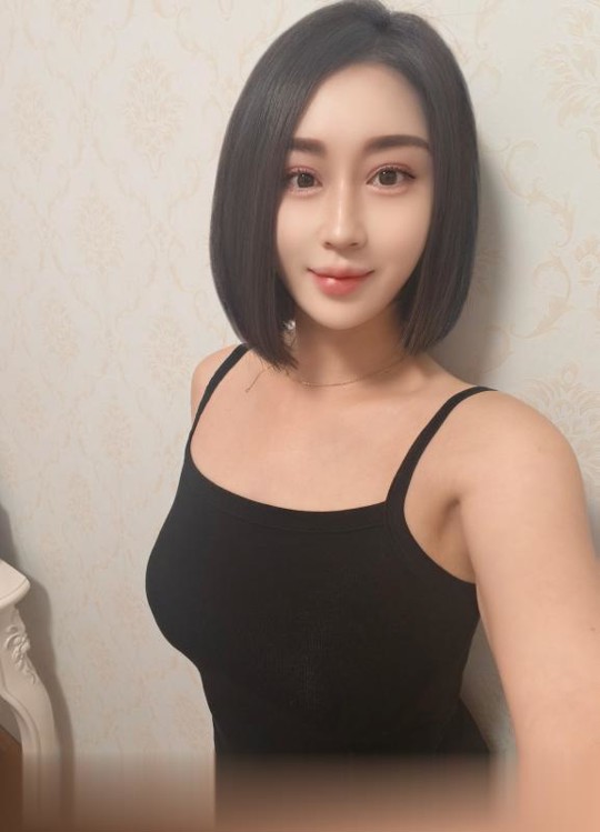 短发御姐敏儿