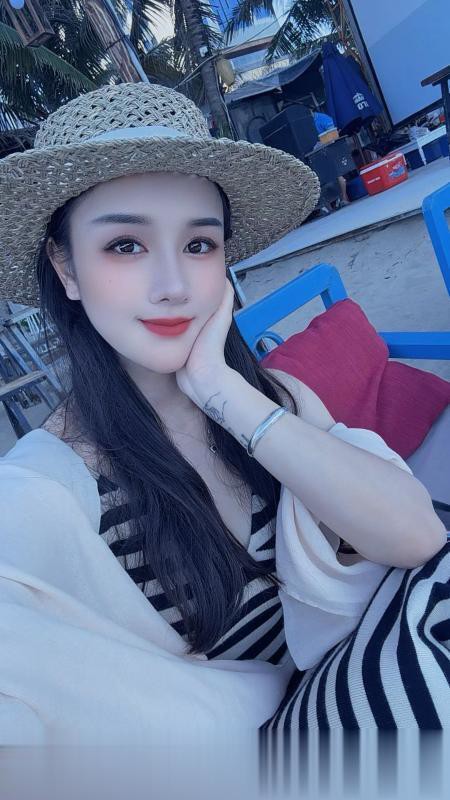 大石坝轻少妇