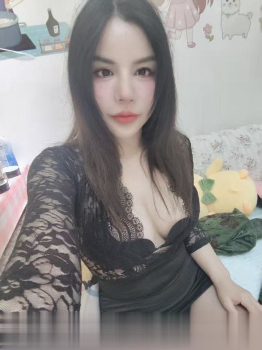 迈皋桥伊伊.