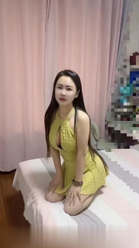 大奶饥渴少妇