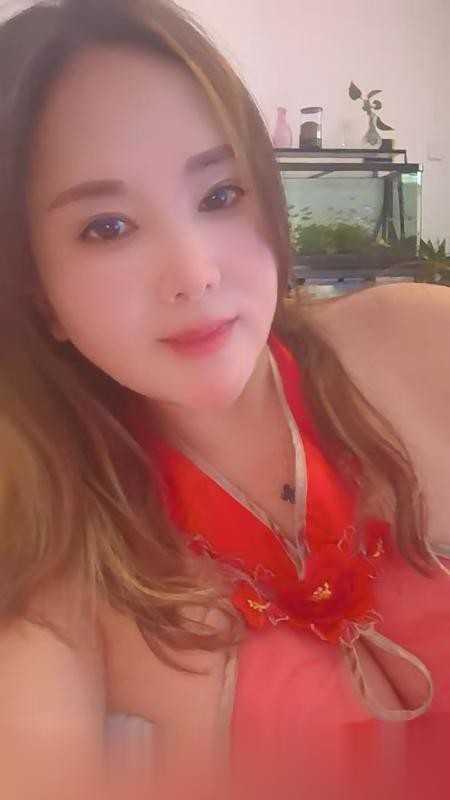 三林大奶少妇
