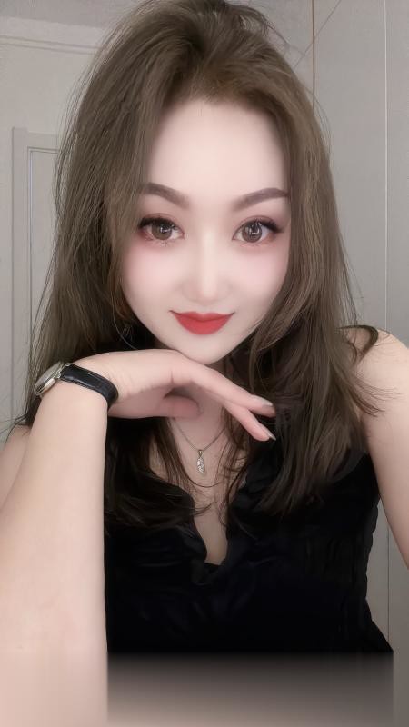 丰满的小嫂子