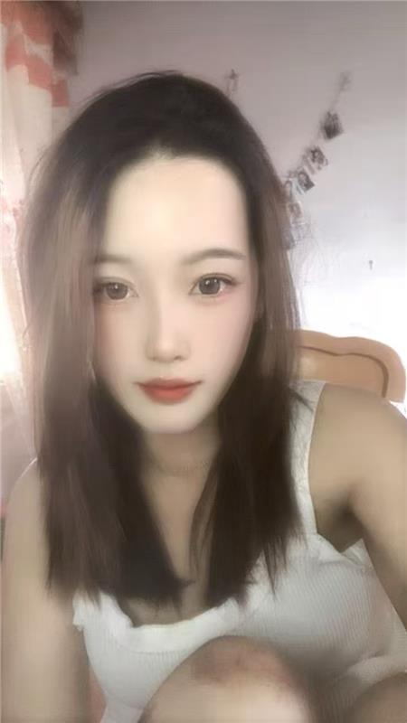 验证大胸黑丝