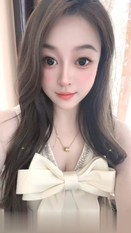 D奶朵朵..