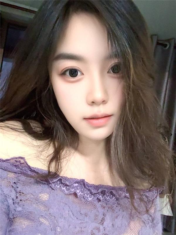 未央老师轻轻