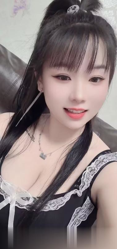 大奶肥臀少妇