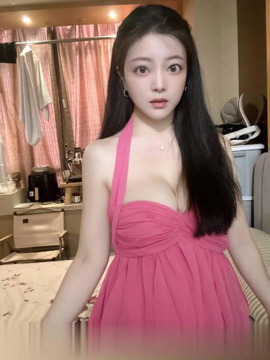 颜值女友柒柒